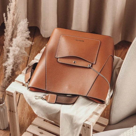 Bostanten Lotty Classic Designer Leather Hobo Bag for Travel or Daily Commute - Picture 2 of 16